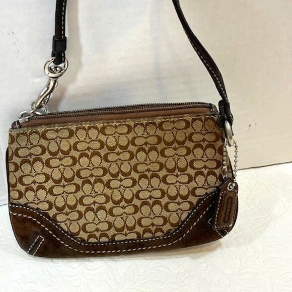 VTG Mini Coach Brown Signature Jacquard Fabric Zip Wristlet 6.25"x4" - Picture 2 of 14